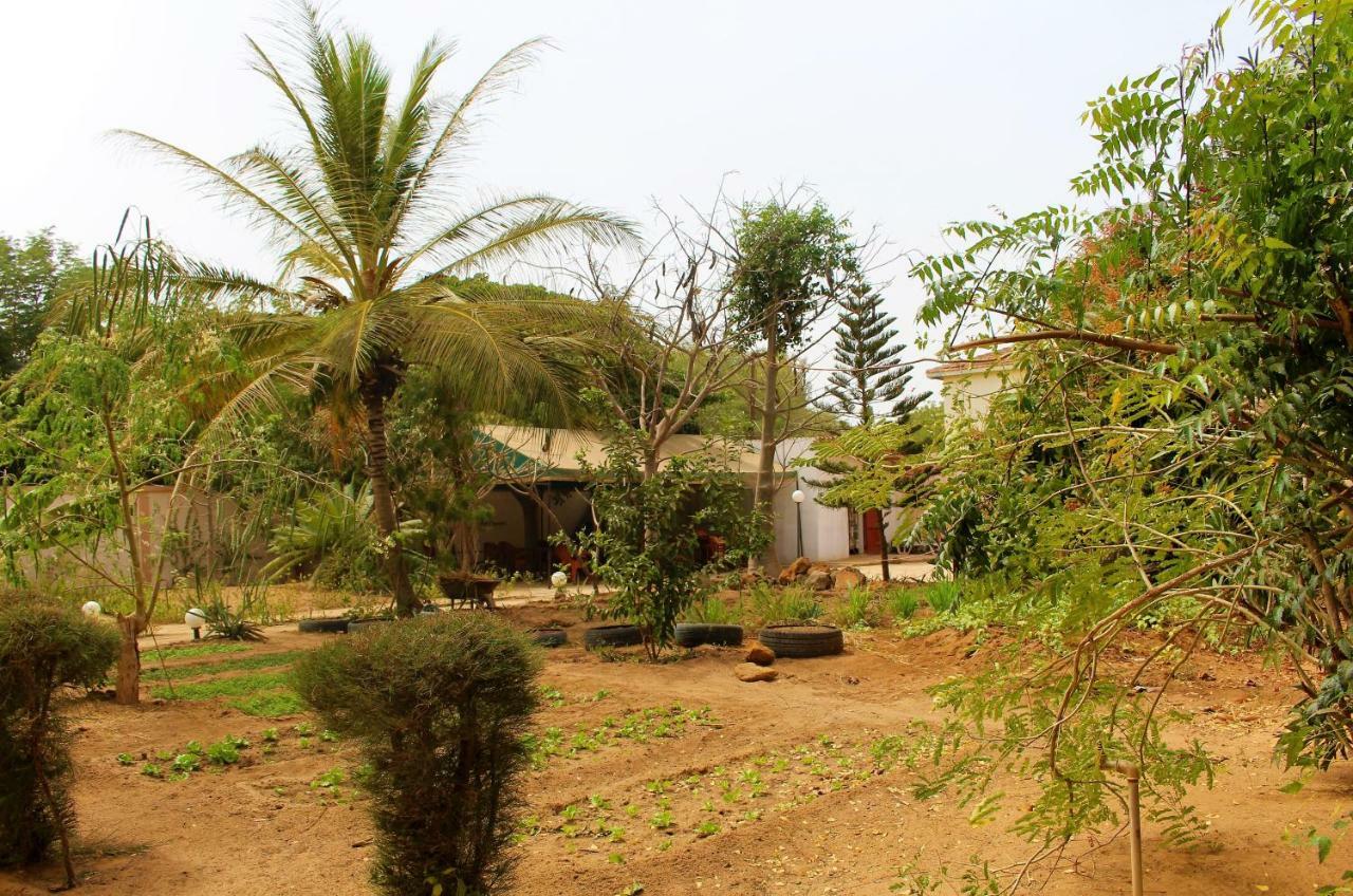 فندق Keur Yakaar سوموان المظهر الخارجي الصورة